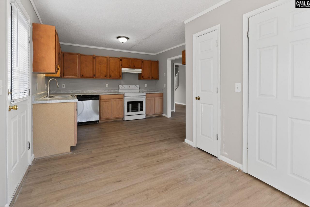 116 Huntwood Trail Photo 15