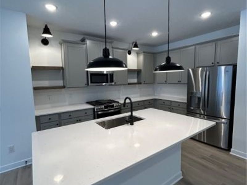 104 Willow Way, Elyria, OH 44035 Photo 13