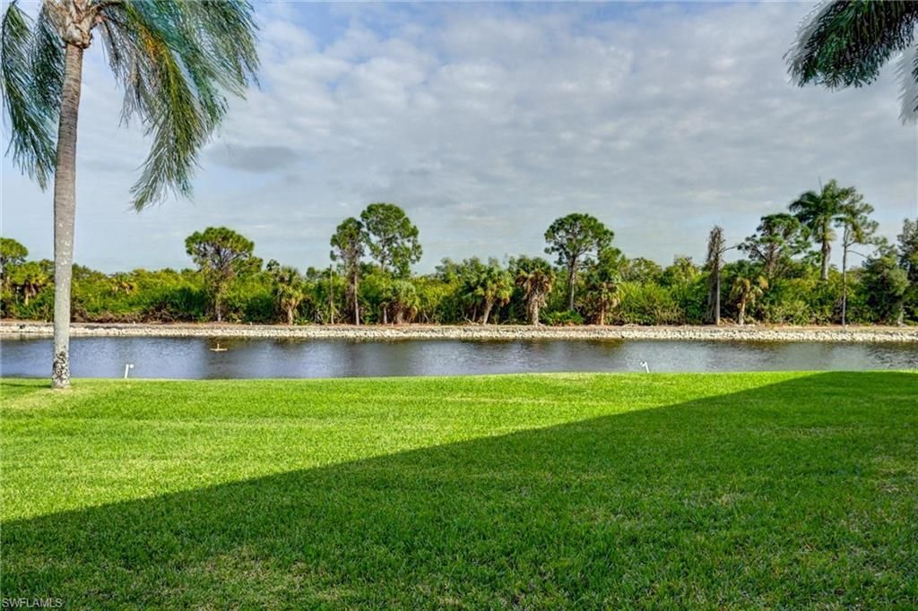 15000 Arbor Lakes Dr E, Unit 2, North Fort Myers, FL 33917 Photo