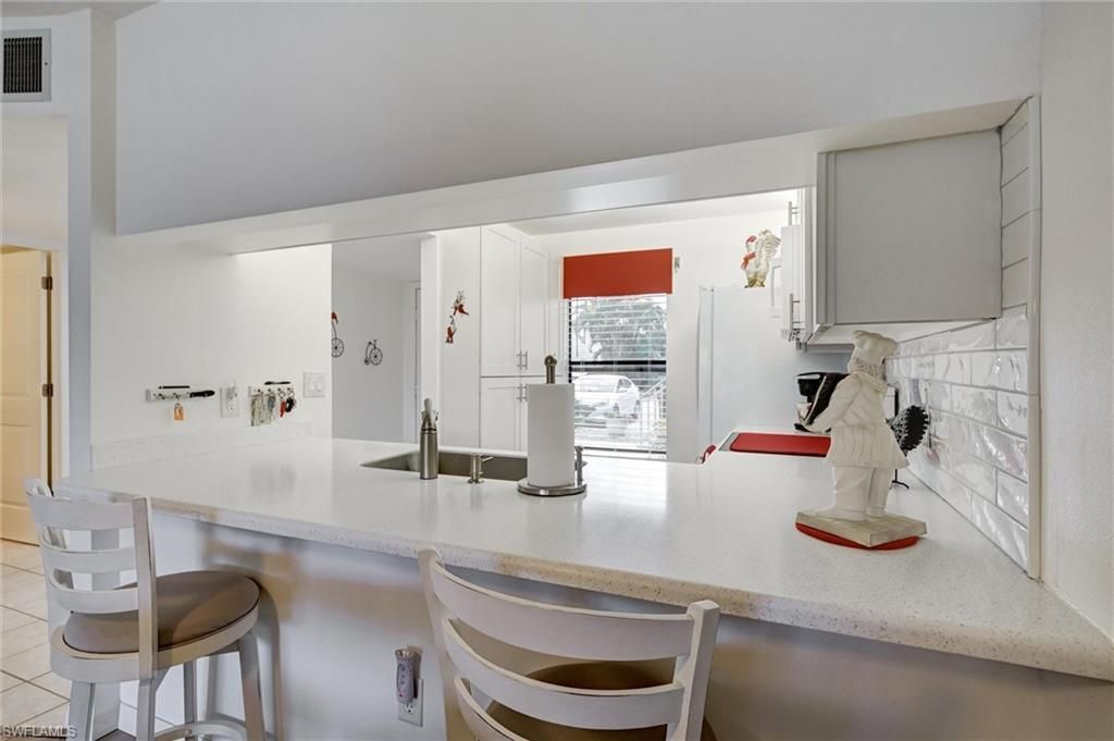 15000 Arbor Lakes Dr E, Unit 2, North Fort Myers, FL 33917 Photo