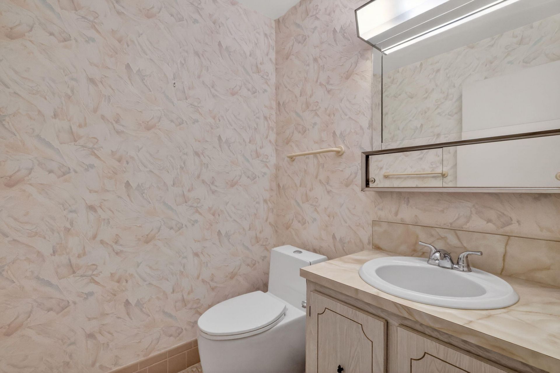 5091 Lakefront Boulevard, Unit C, Delray Beach, FL 33484 Photo