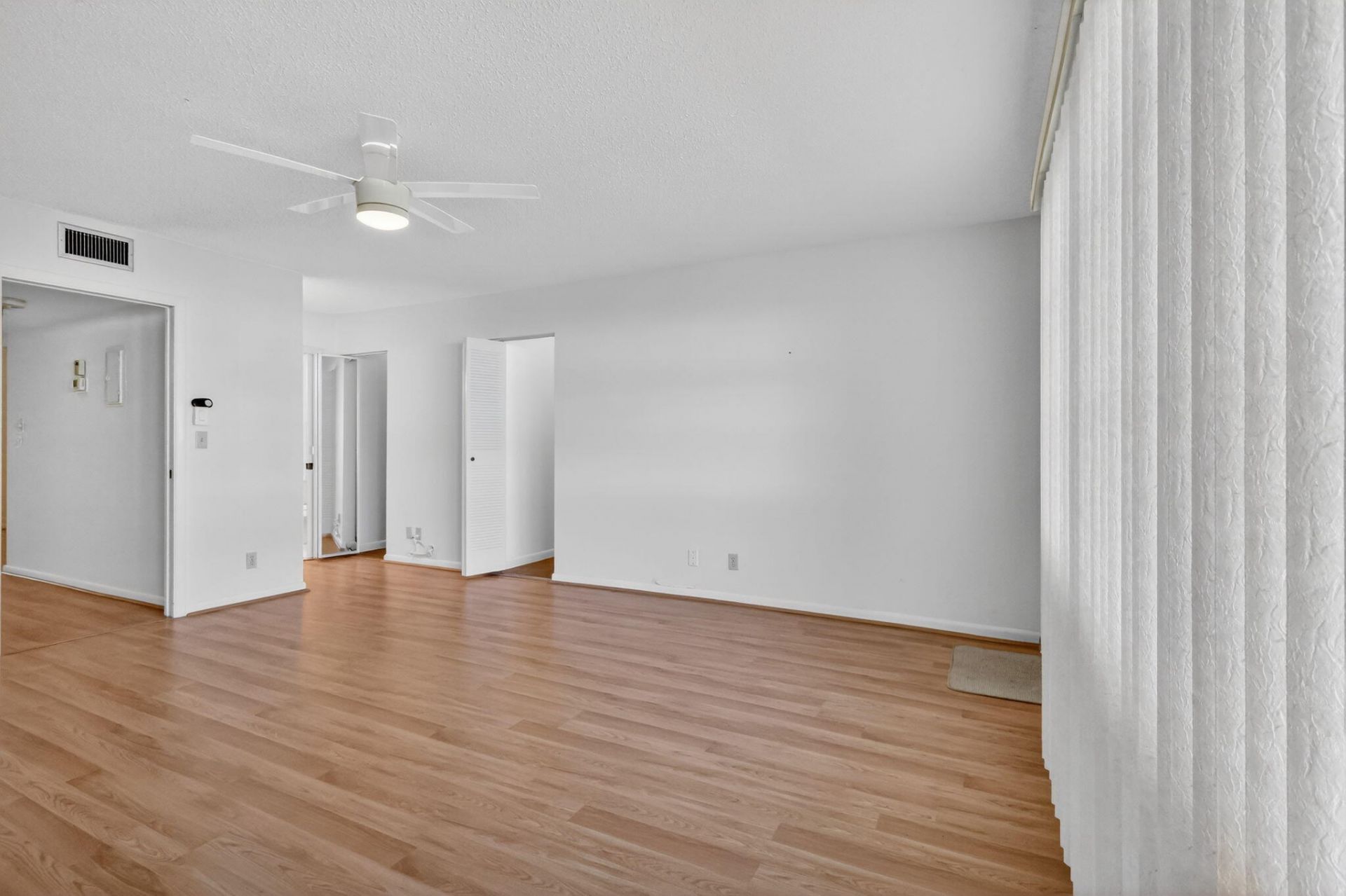 5091 Lakefront Boulevard, Unit C, Delray Beach, FL 33484 Photo