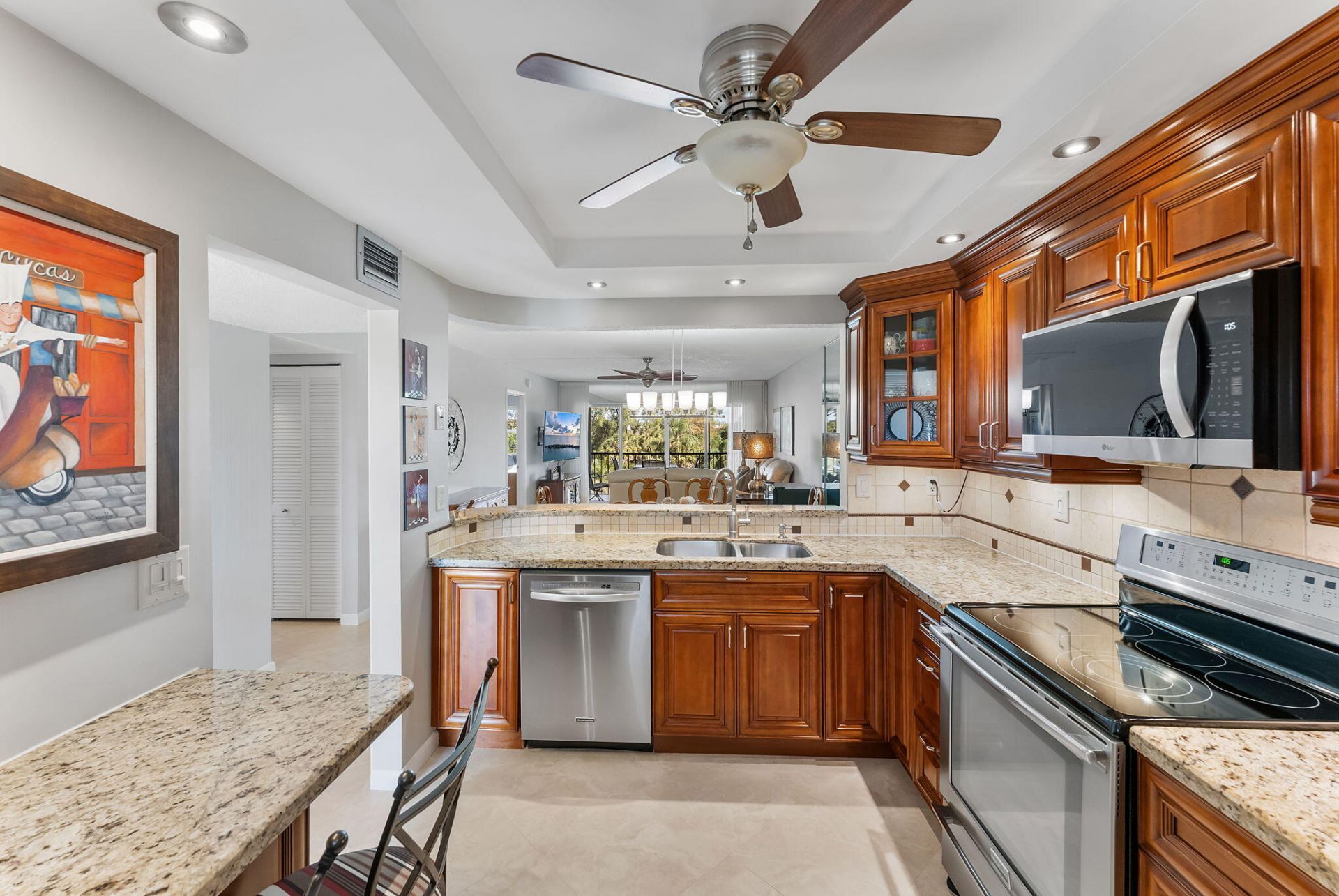 3930 Inverrary Boulevard, Unit 505-D, Lauderhill, FL 33319 Photo