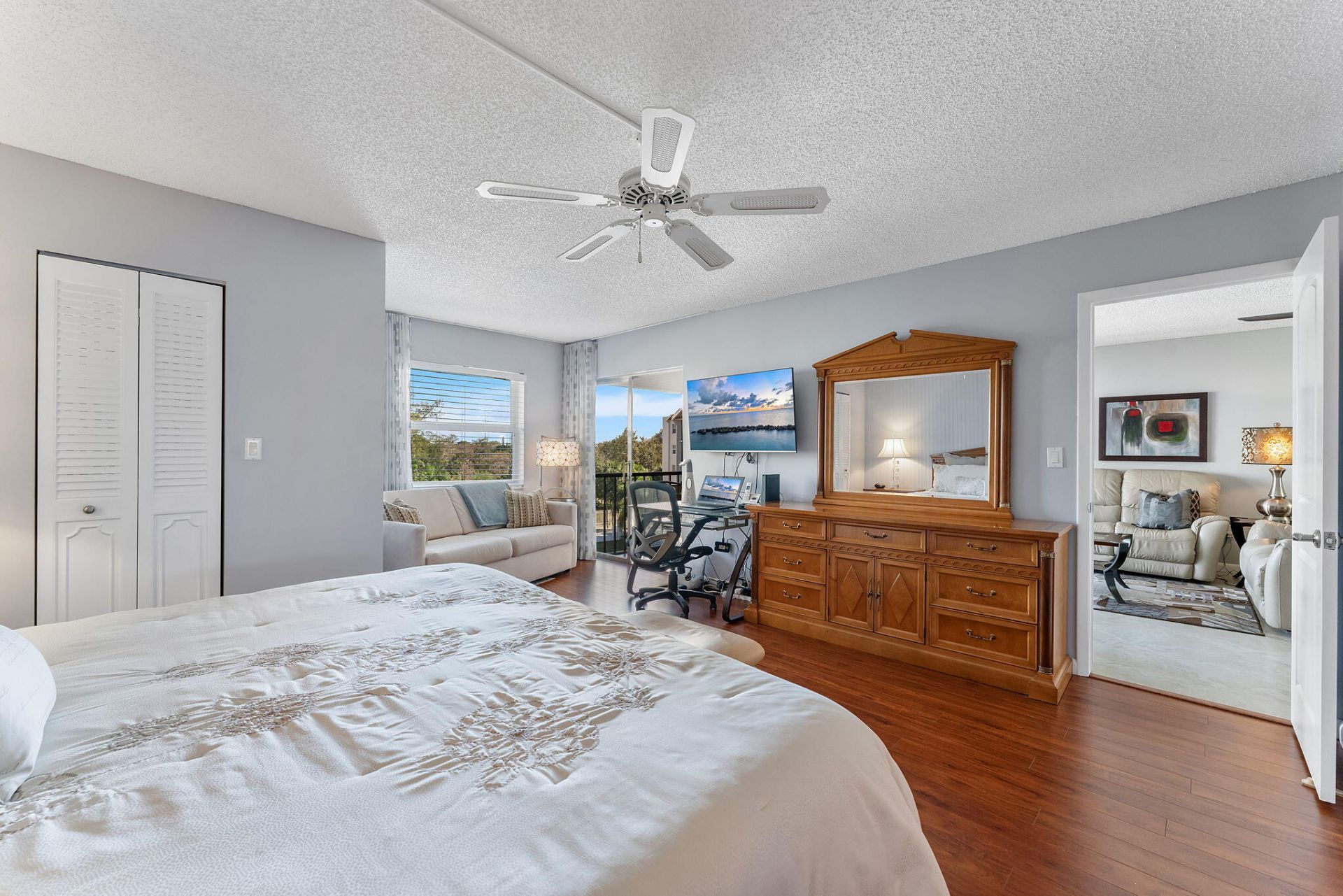 3930 Inverrary Boulevard, Unit 505-D, Lauderhill, FL 33319 Photo