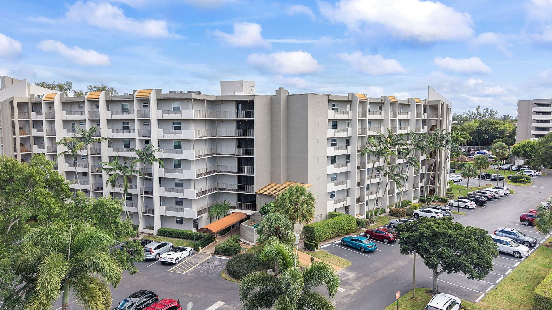 3930 Inverrary Boulevard, Unit 505-D, Lauderhill, FL 33319 Photo