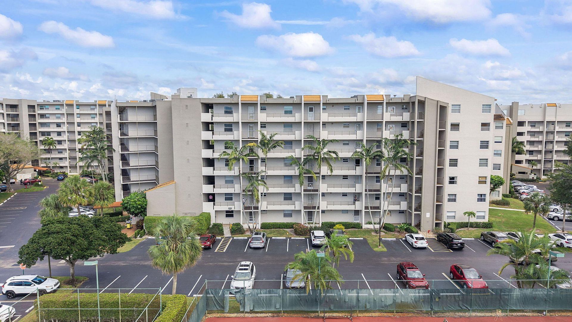 3930 Inverrary Boulevard, Unit 505-d, Lauderhill, FL 33319 Photo