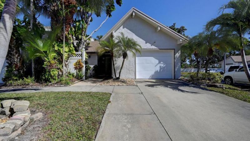 6660 Canary Palm Circle, Boca Raton, FL 33433 Photo