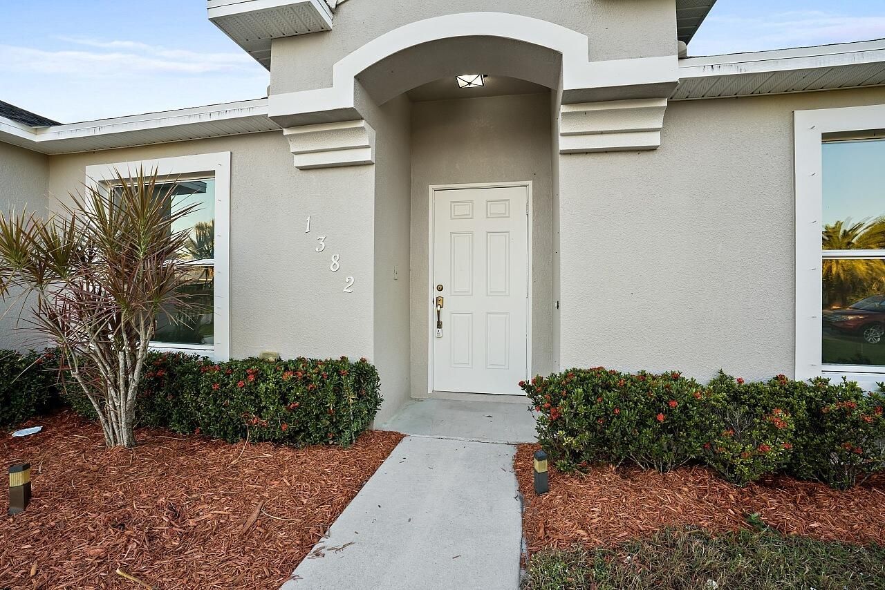 1382 SE Concha Street, Port Saint Lucie, FL 34983 Photo