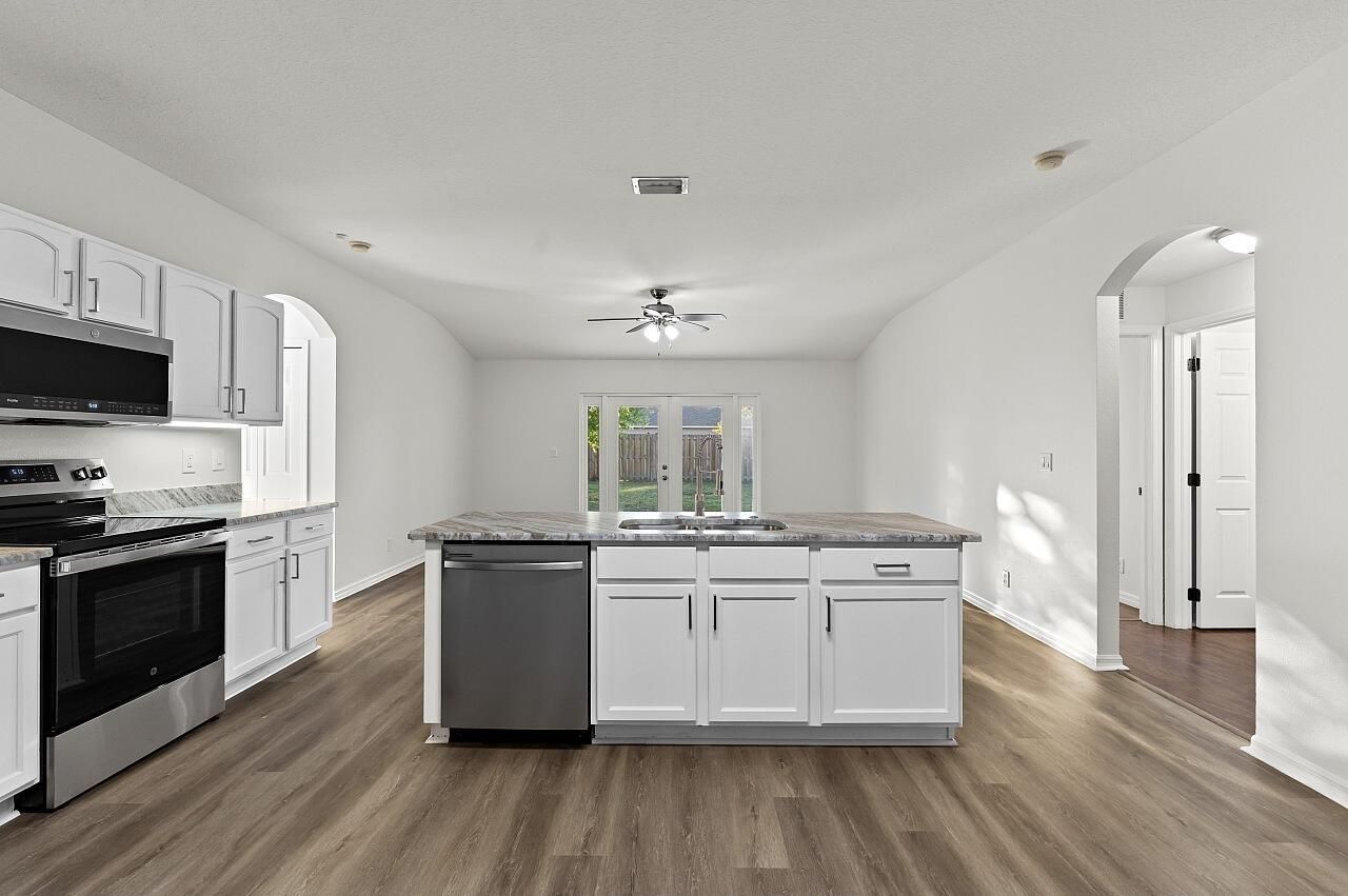 1382 SE Concha Street, Port Saint Lucie, FL 34983 Photo