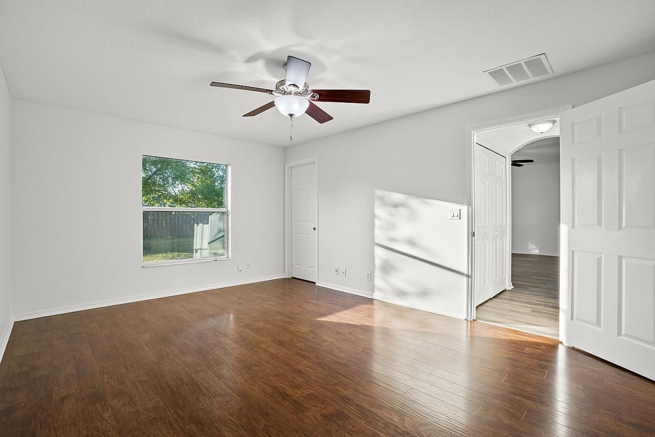 1382 SE Concha Street, Port Saint Lucie, FL 34983 Photo