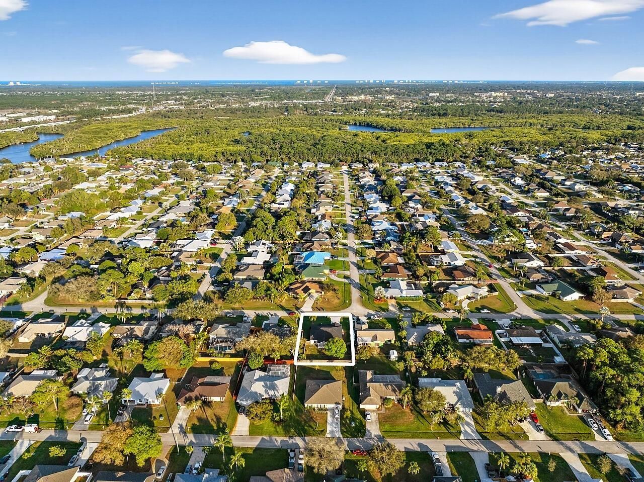 1382 SE Concha Street, Port Saint Lucie, FL 34983 Photo