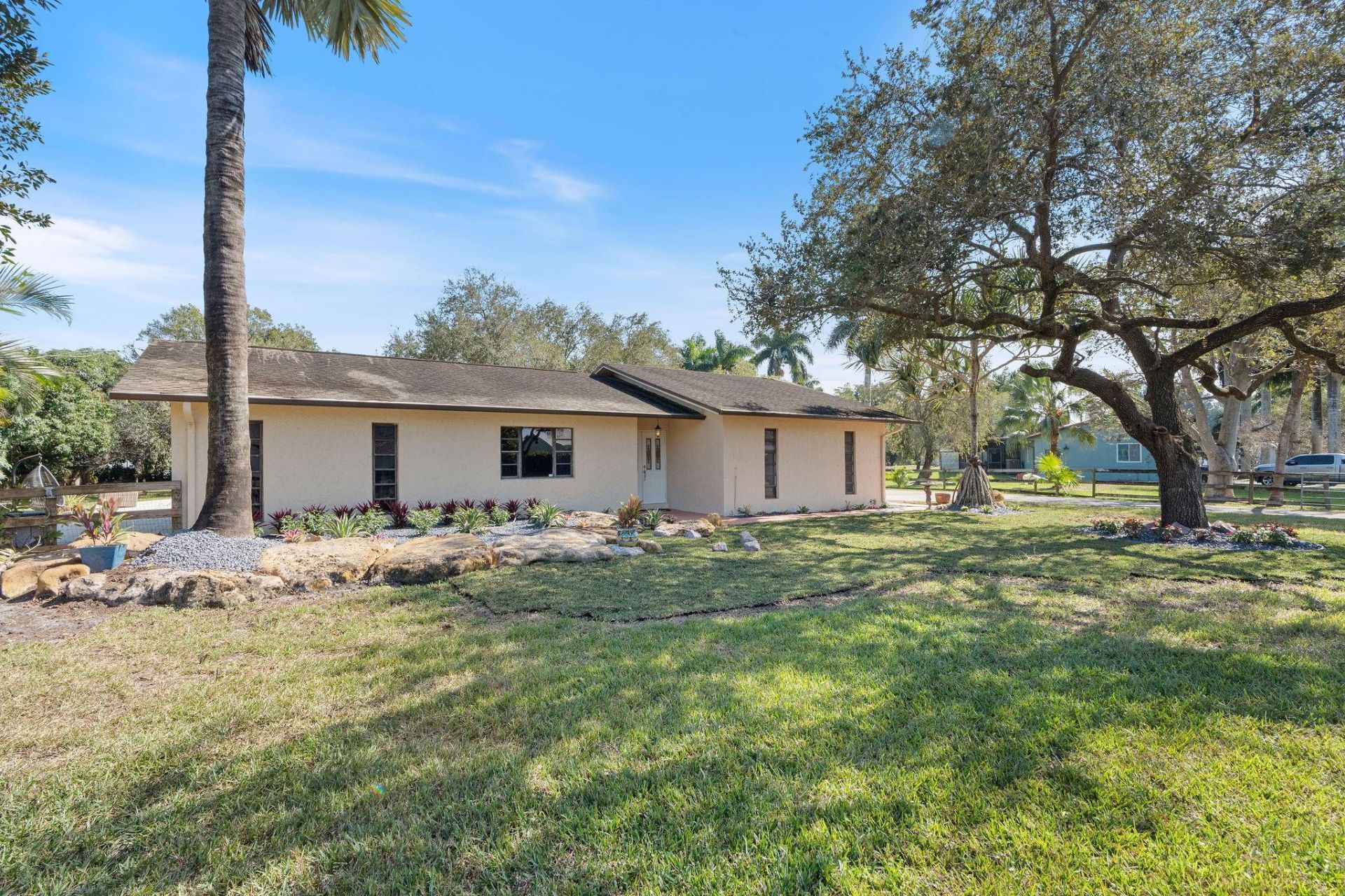 5400 SW 164 Terrace, Southwest Ranches, FL 33331 Photo