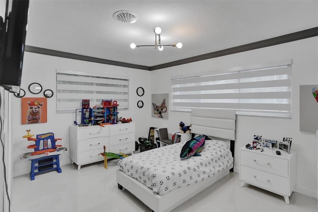 3101 NE 164th Street, North Miami Beach, FL 33160 Photo