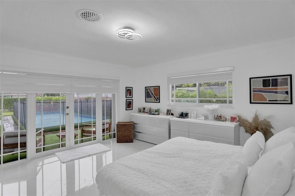 3101 NE 164th Street, North Miami Beach, FL 33160 Photo