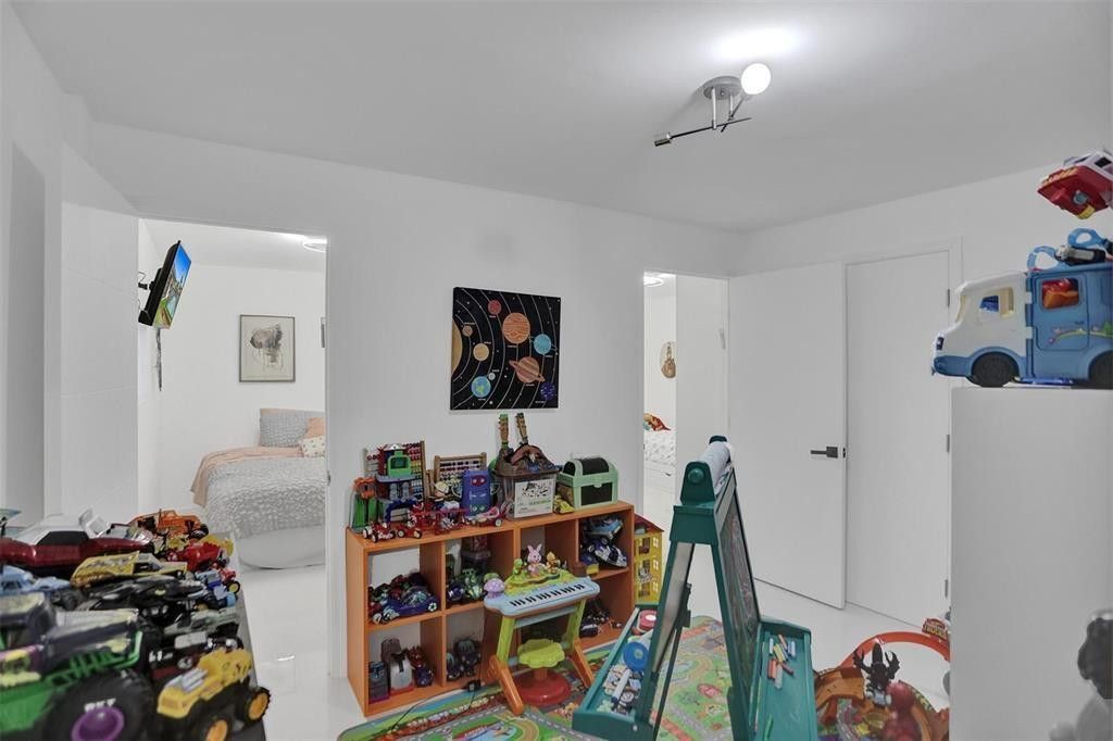3101 NE 164th Street, North Miami Beach, FL 33160 Photo
