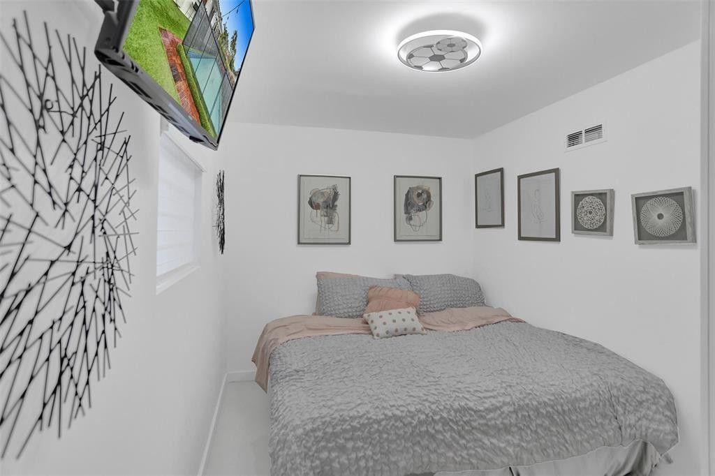 3101 NE 164th Street, North Miami Beach, FL 33160 Photo
