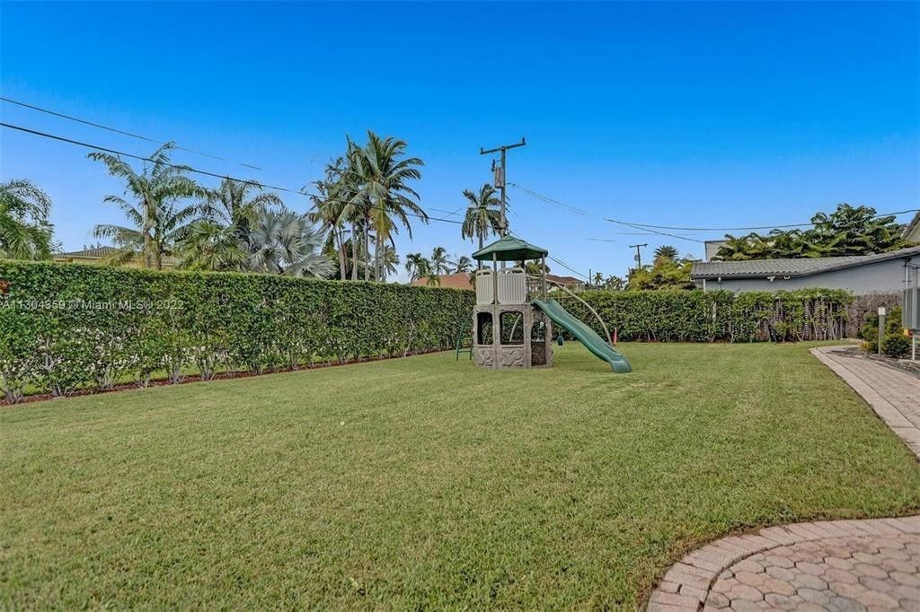 3101 NE 164th Street, North Miami Beach, FL 33160 Photo