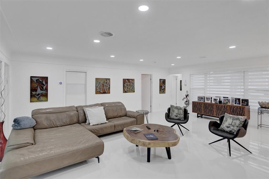 3101 NE 164th Street, North Miami Beach, FL 33160 Photo
