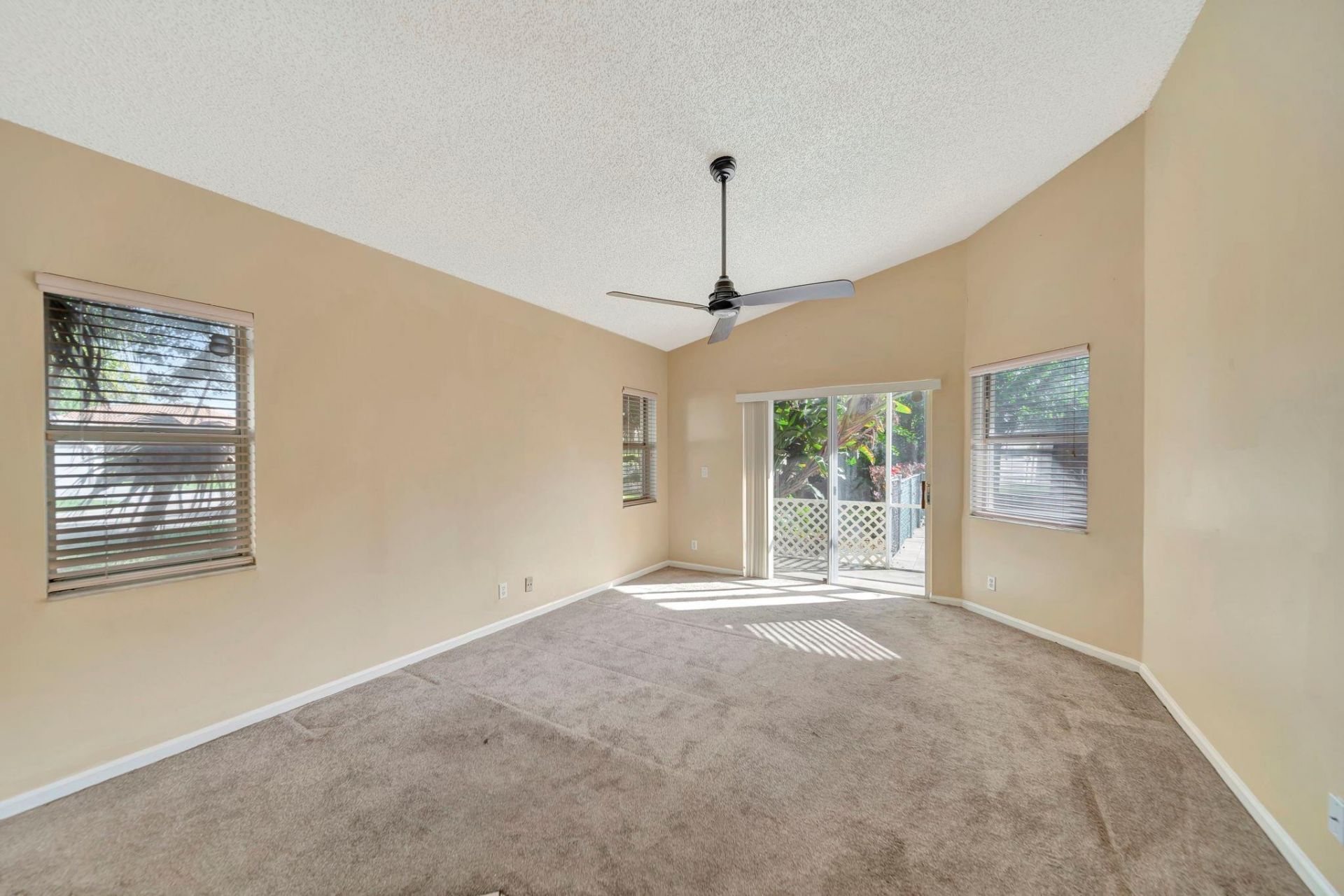 5708 NW 47th Court, Coral Springs, FL 33067 Photo