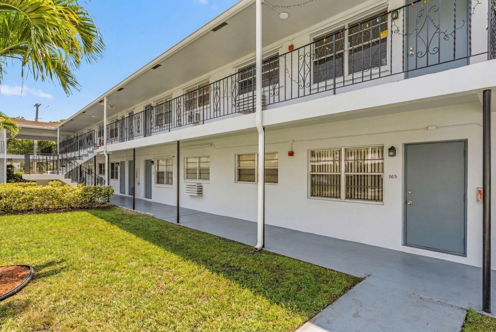 7401 Pines Boulevard, Unit 201, Pembroke Pines, FL 33024 Photo