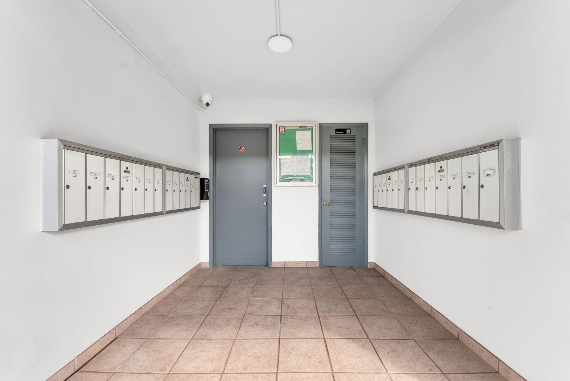 7401 Pines Boulevard, Unit 201, Pembroke Pines, FL 33024 Photo