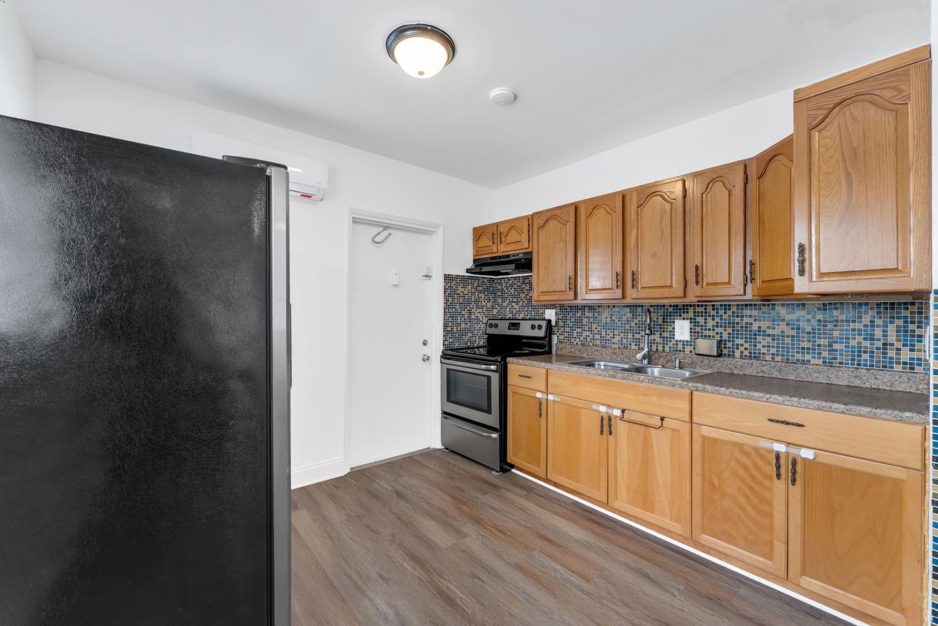 7401 Pines Boulevard, Unit 201, Pembroke Pines, FL 33024 Photo