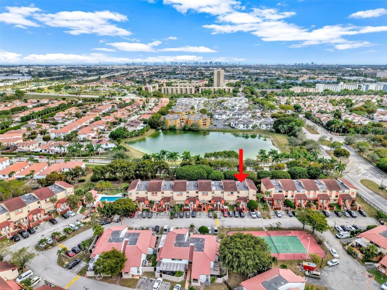 9907 NW 9th St Cir, Unit 15-20, Miami, FL 33172 Photo