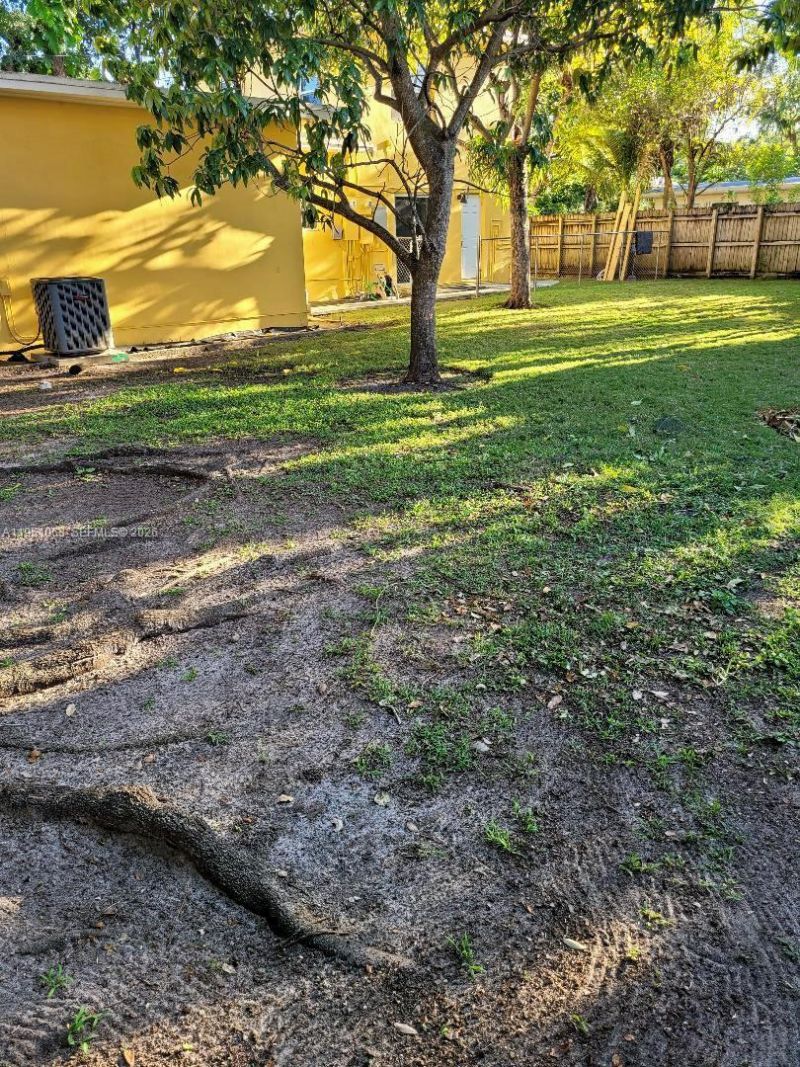 655 NE 122nd St, North Miami, FL 33161 Photo