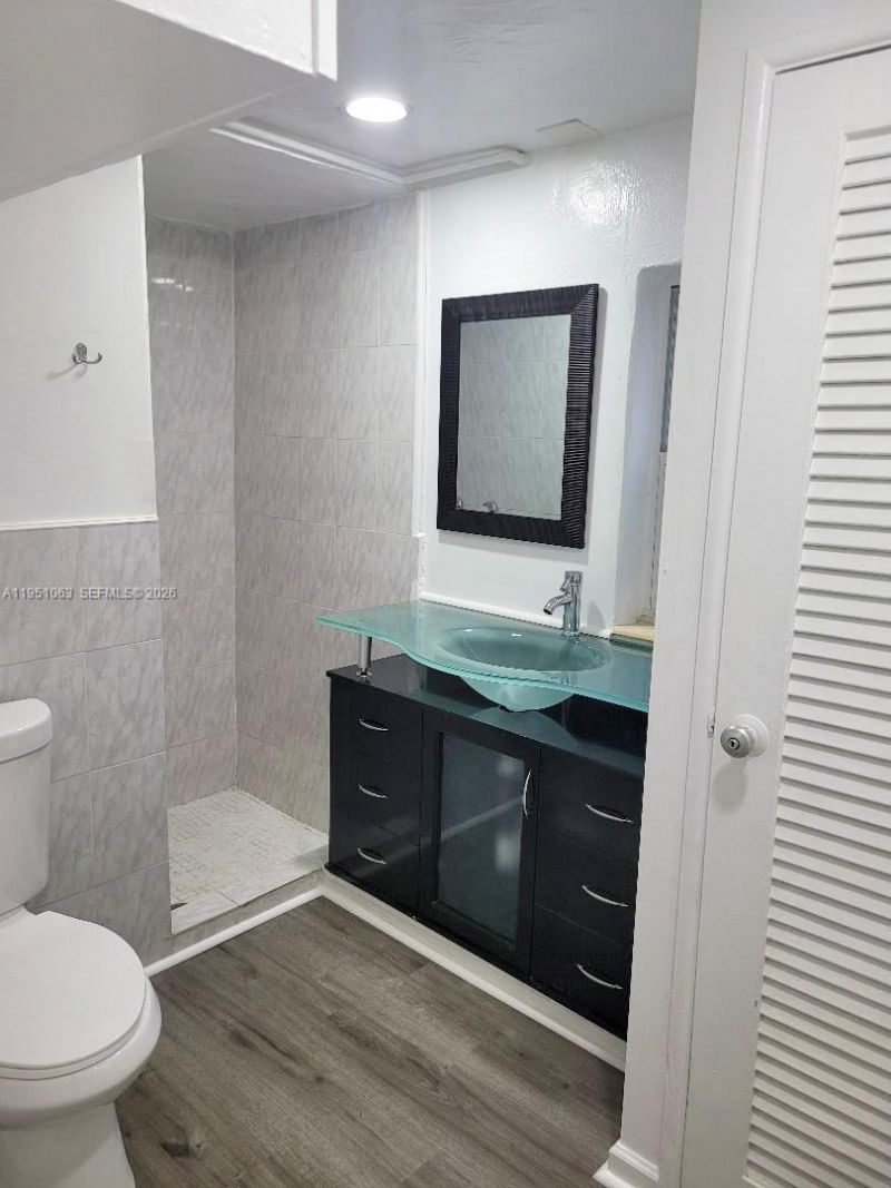 655 NE 122nd St, North Miami, FL 33161 Photo