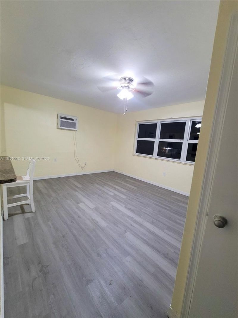 655 NE 122nd St, North Miami, FL 33161 Photo