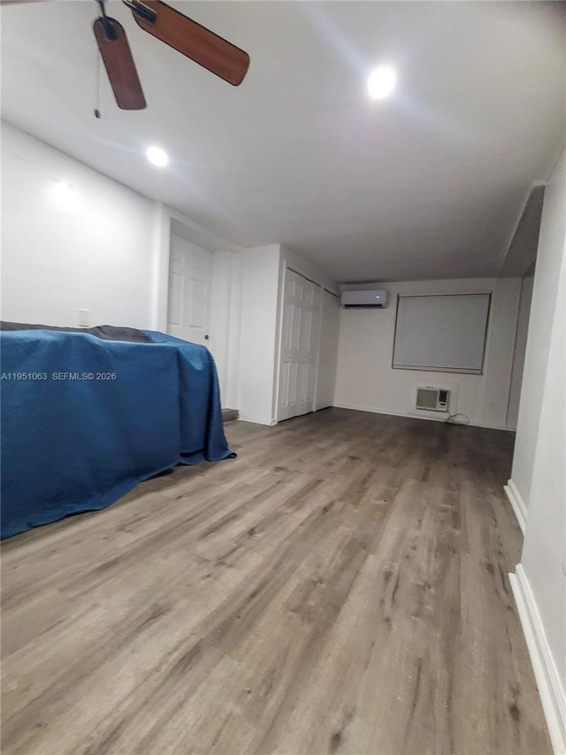 655 NE 122nd St, North Miami, FL 33161 Photo