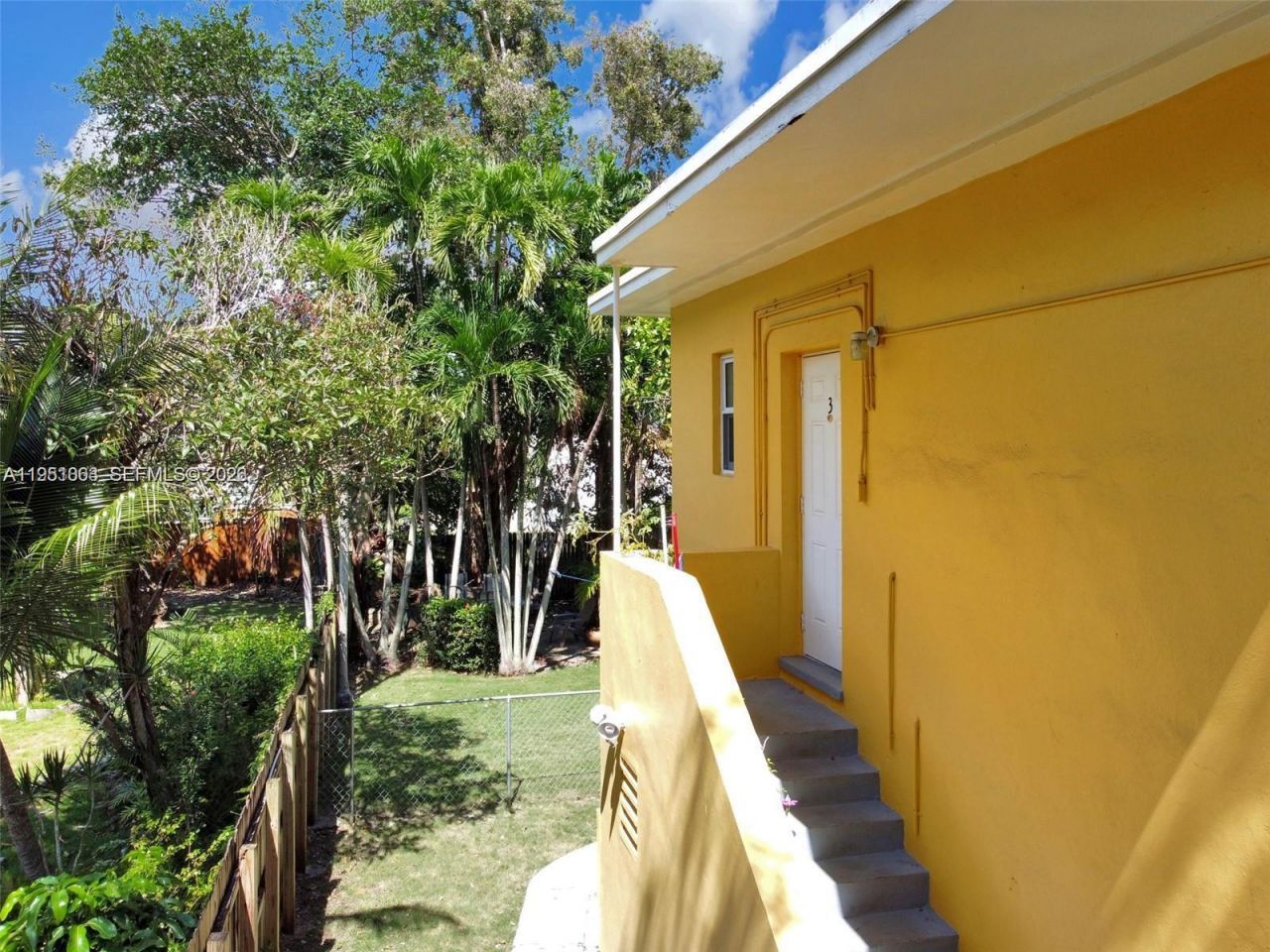 655 NE 122nd St, North Miami, FL 33161 Photo