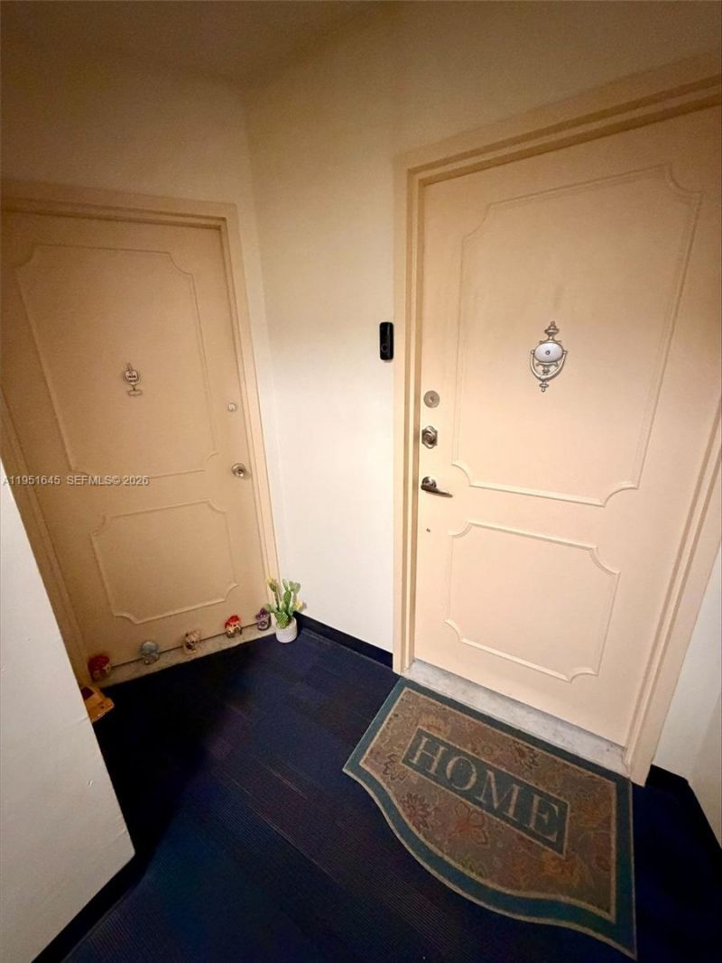 1301 NE Miami Gardens Dr, Unit 1406W, Miami, FL 33179 Photo