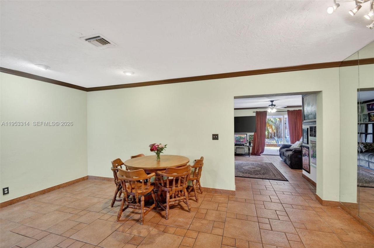 1712 High Ridge Rd, Lake Worth, FL 33461 Photo