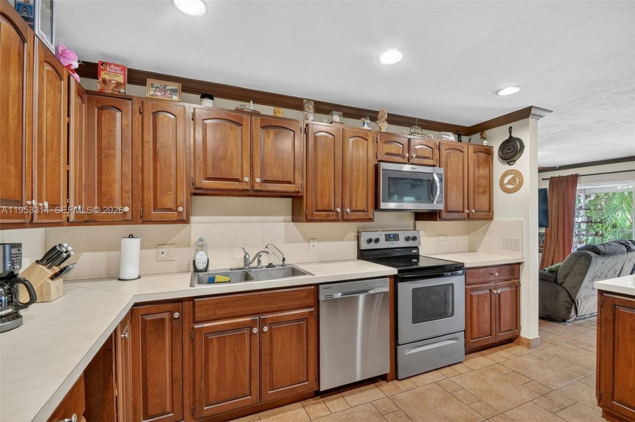 1712 High Ridge Rd, Lake Worth, FL 33461 Photo