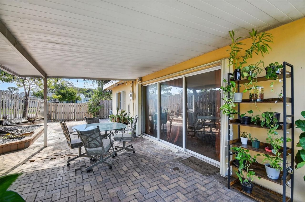 1712 High Ridge Rd, Lake Worth, FL 33461 Photo