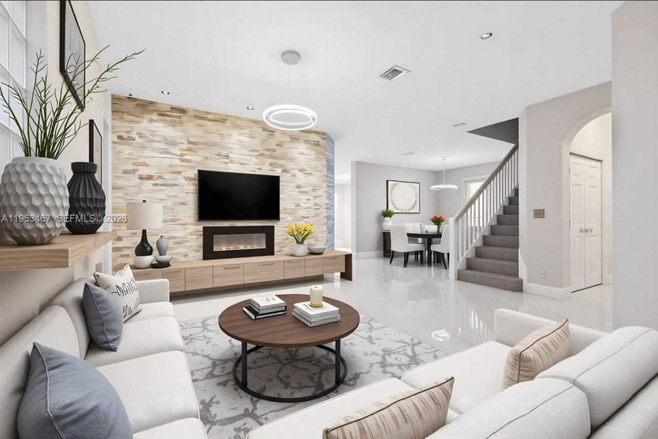 11287 NW 43rd Ter, Doral, FL 33178 Photo