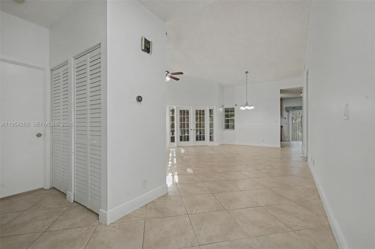 6569 Windsor Dr, Parkland, FL 33067 Photo