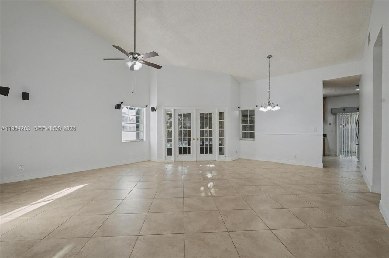 6569 Windsor Dr, Parkland, FL 33067 Photo