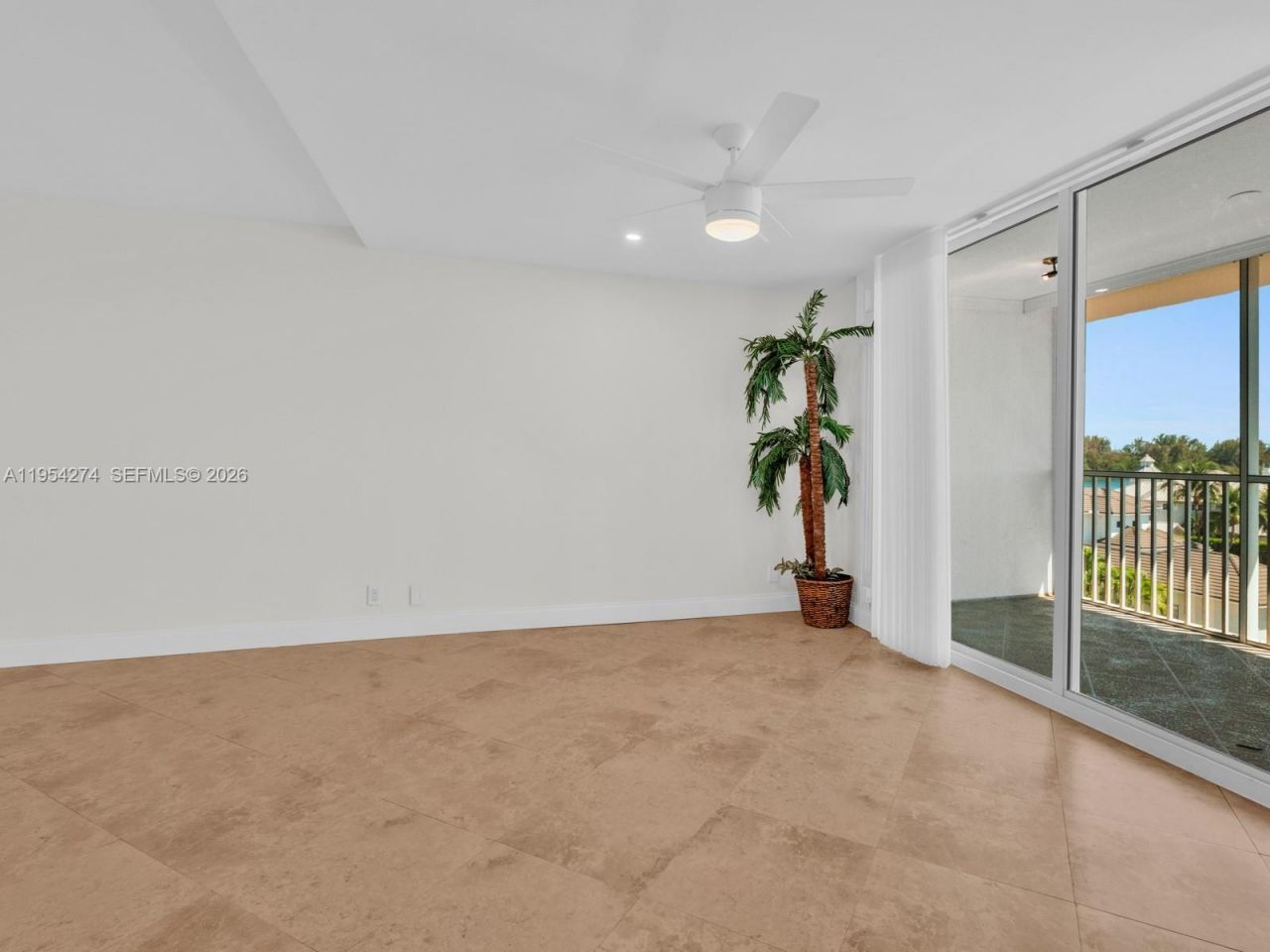 750 NE Spanish River Blvd, Unit 5050, Boca Raton, FL 33431 Photo