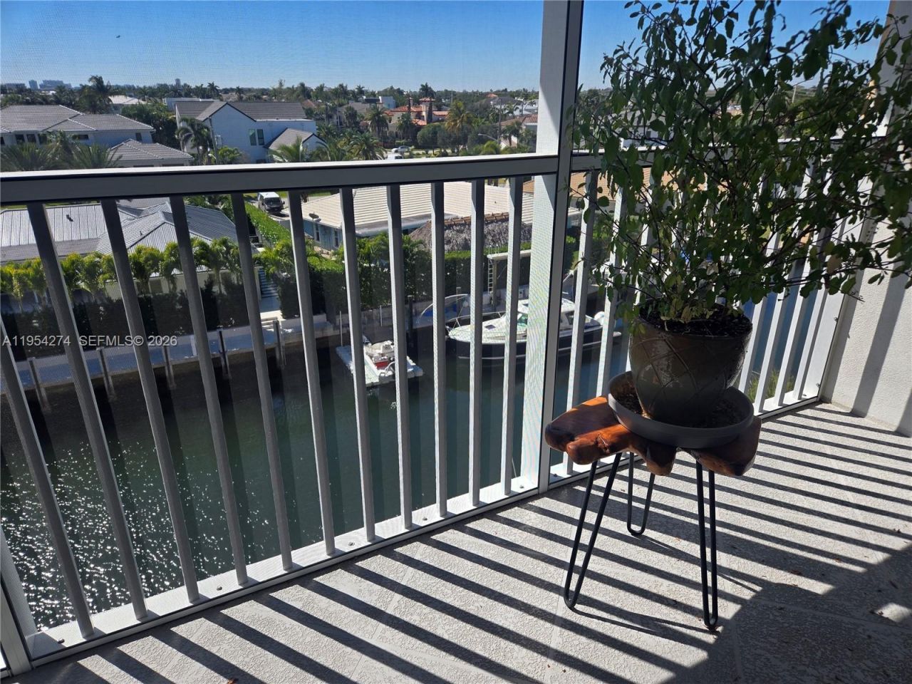 750 NE Spanish River Blvd, Unit 5050, Boca Raton, FL 33431 Photo