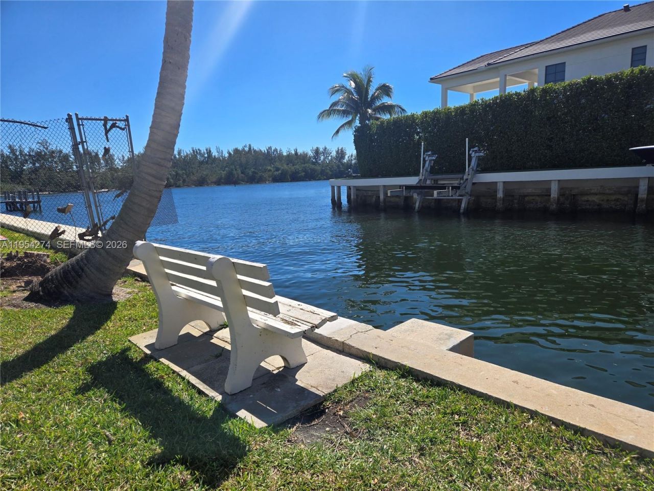 750 NE Spanish River Blvd, Unit 5050, Boca Raton, FL 33431 Photo