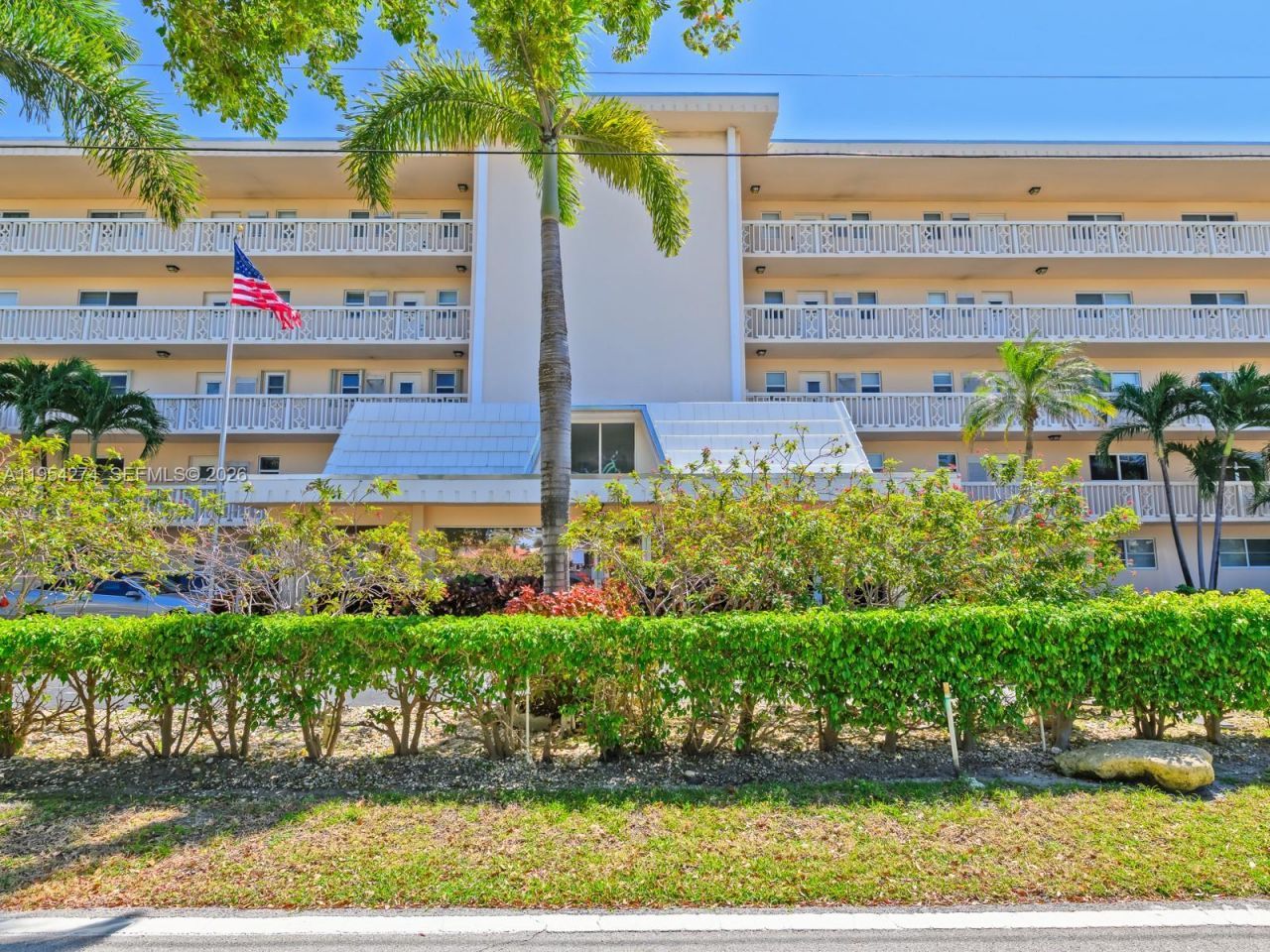 750 NE Spanish River Blvd, Unit 5050, Boca Raton, FL 33431 Photo