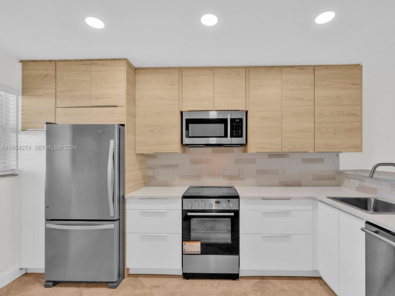 750 NE Spanish River Blvd, Unit 5050, Boca Raton, FL 33431 Photo