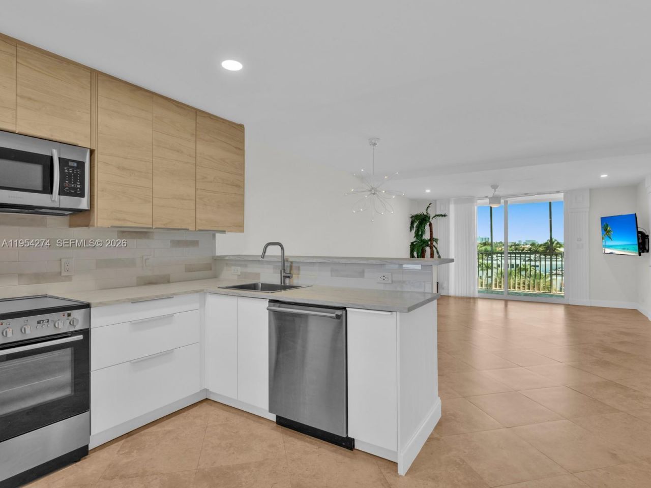 750 NE Spanish River Blvd, Unit 5050, Boca Raton, FL 33431 Photo