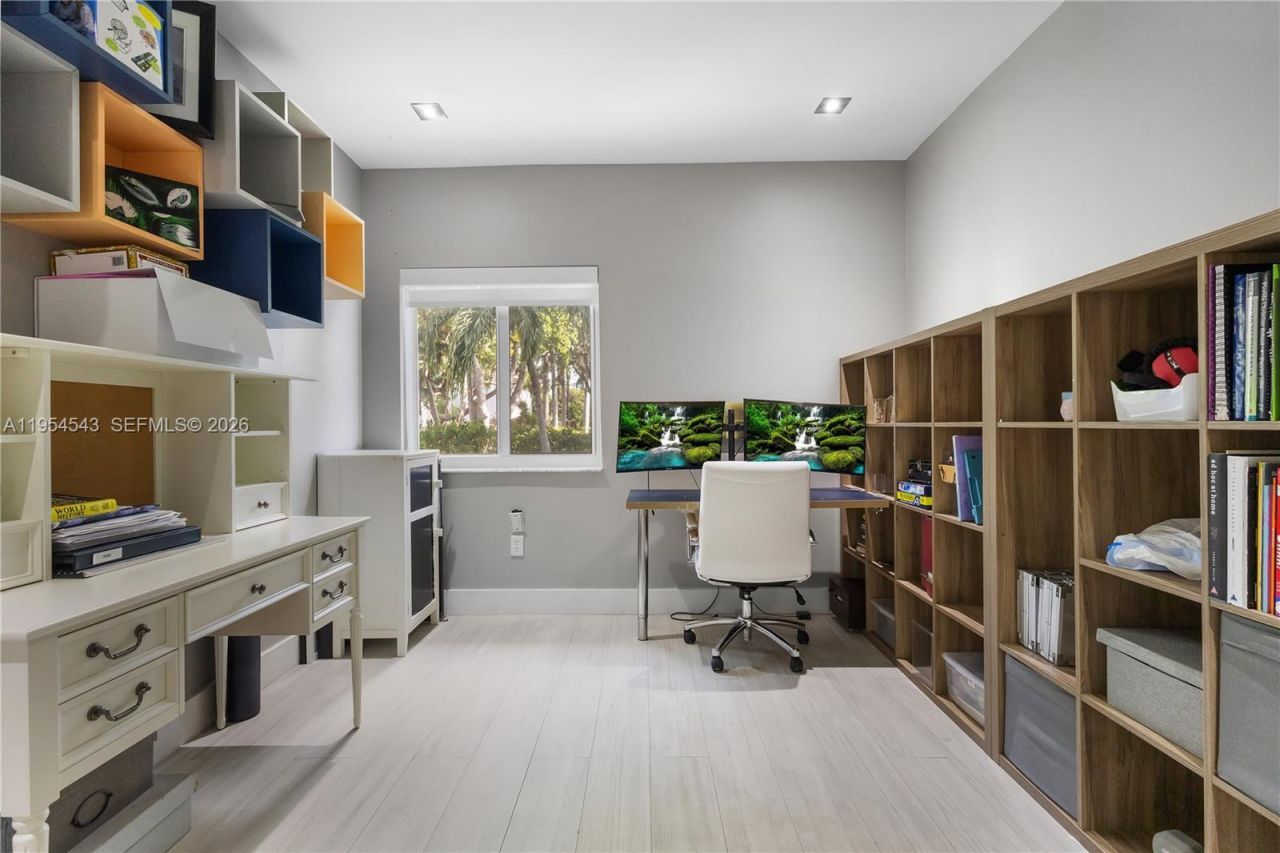 5869 NW 112th Ct , Doral, FL 33178 Photo