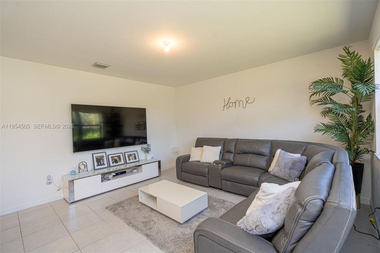 139 NE 27th Ter , Homestead, FL 33033 Photo