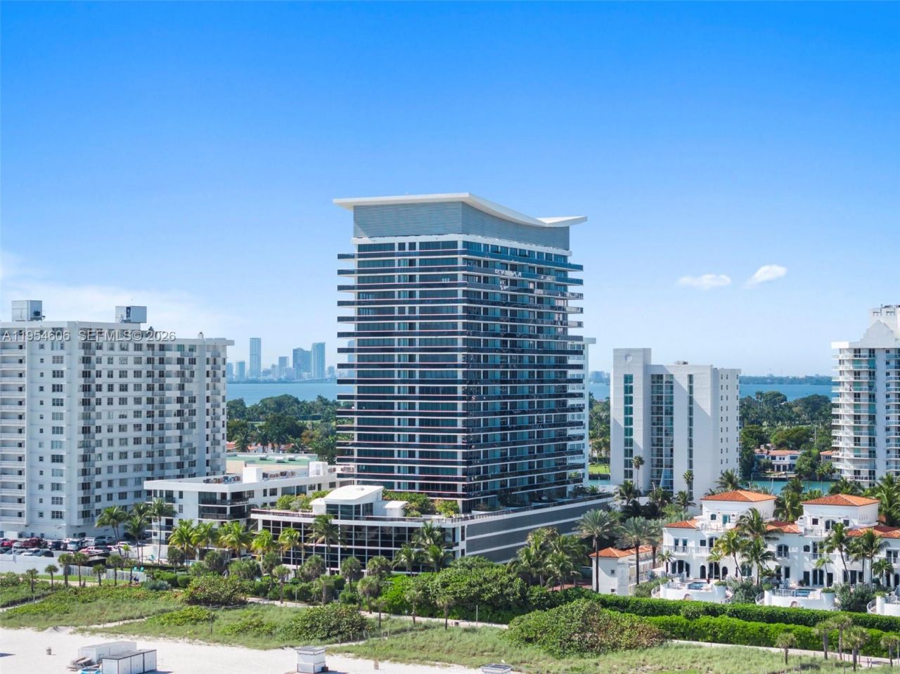 5875 Collins Ave, Unit PH-7, Miami Beach, FL 33140 Photo