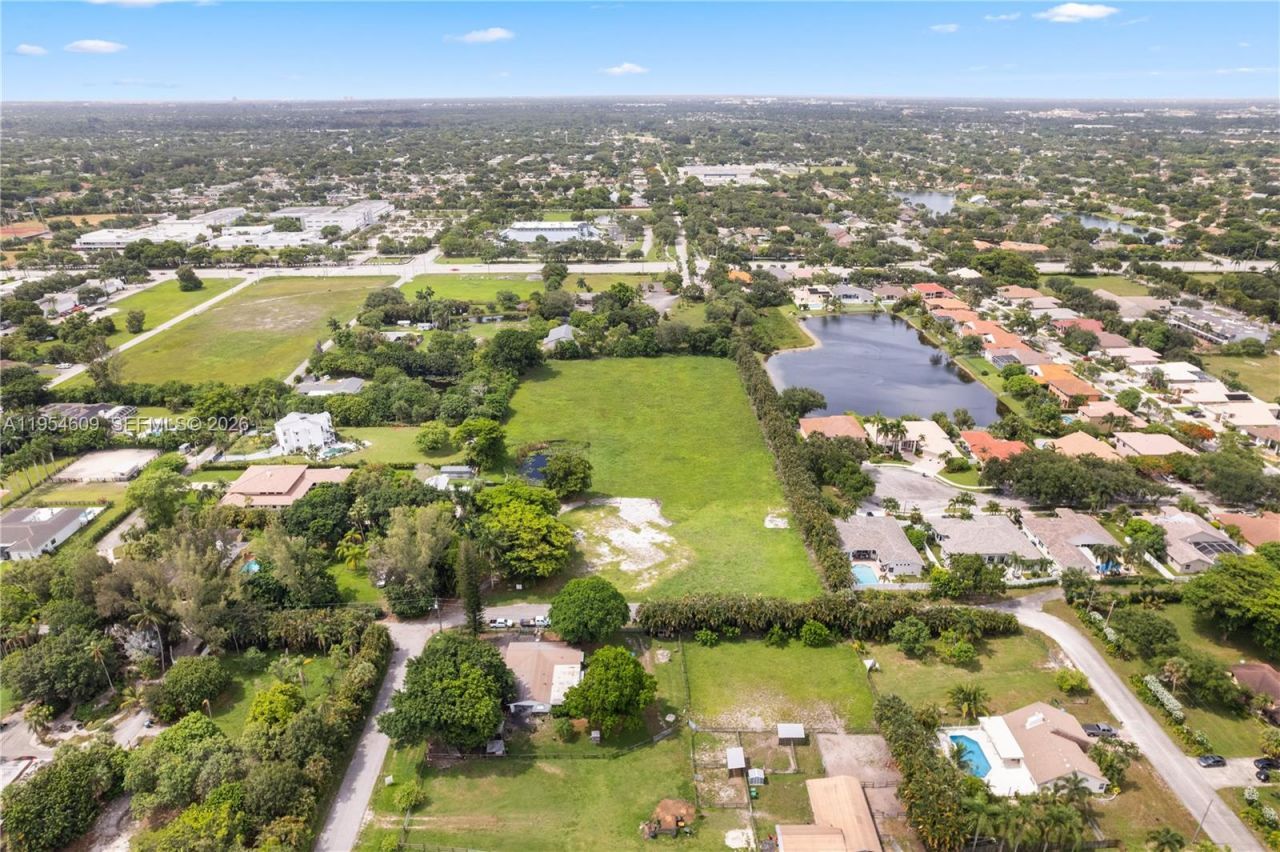 3800 NW 91st Ave , Cooper City, FL 33024 Photo