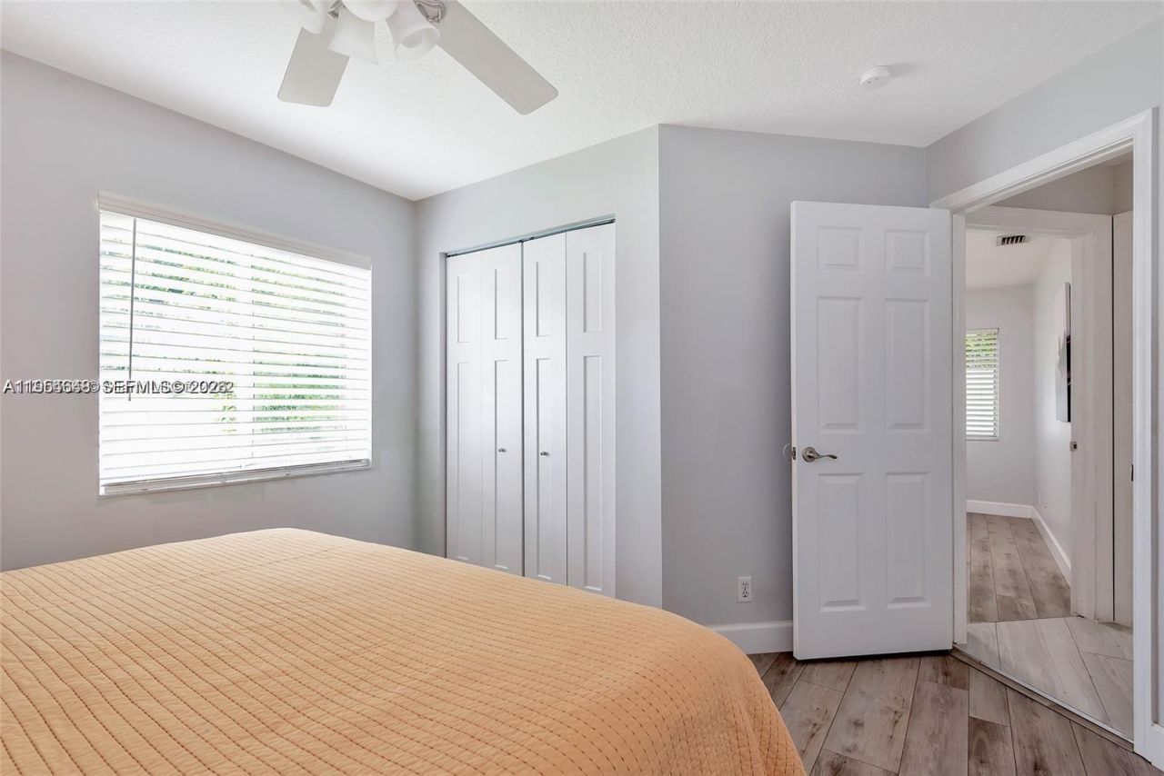 1800 Water Ridge Dr, Weston, FL 33326 Photo